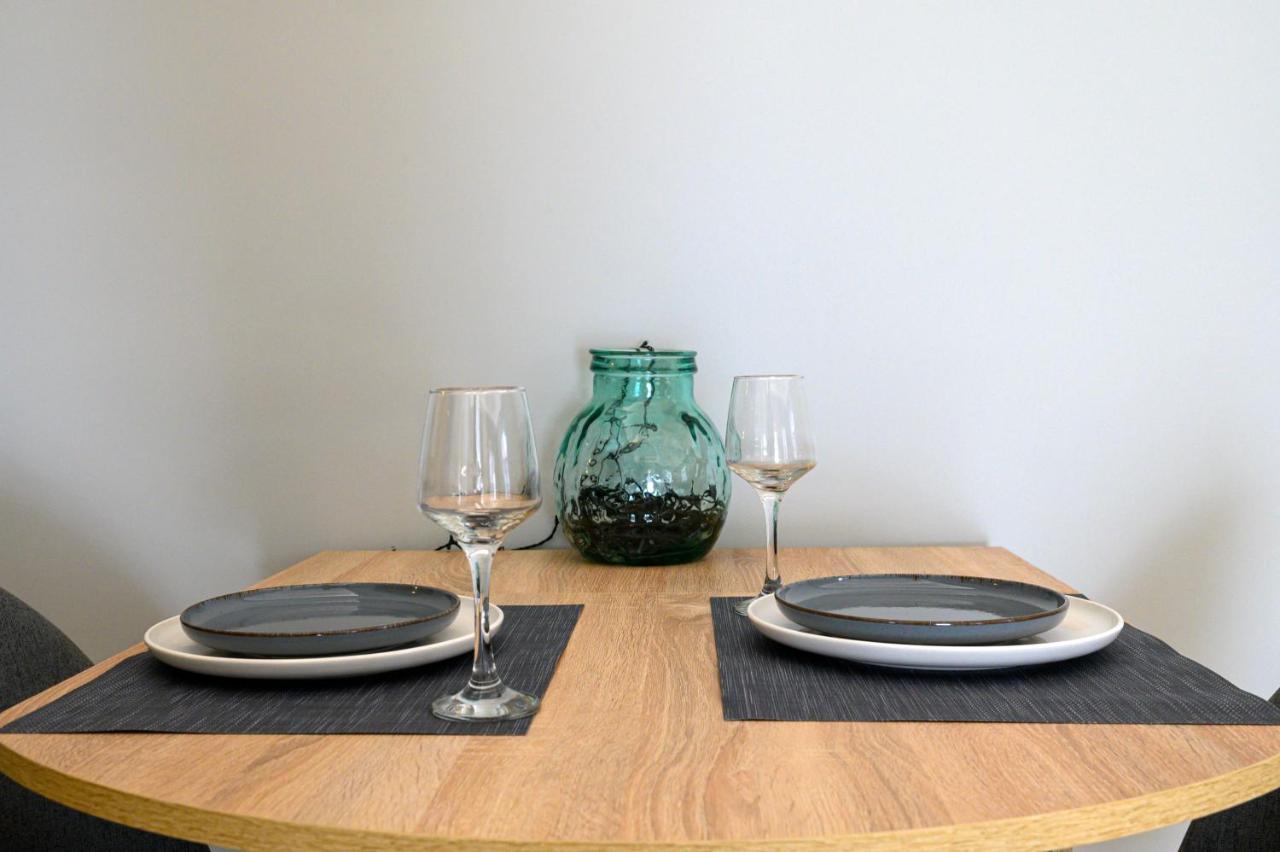 Zen Hut Apartment กาลามาตา ภายนอก รูปภาพ